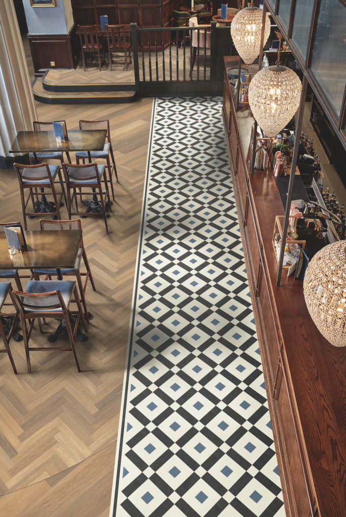 Karndean restaurant flooring
